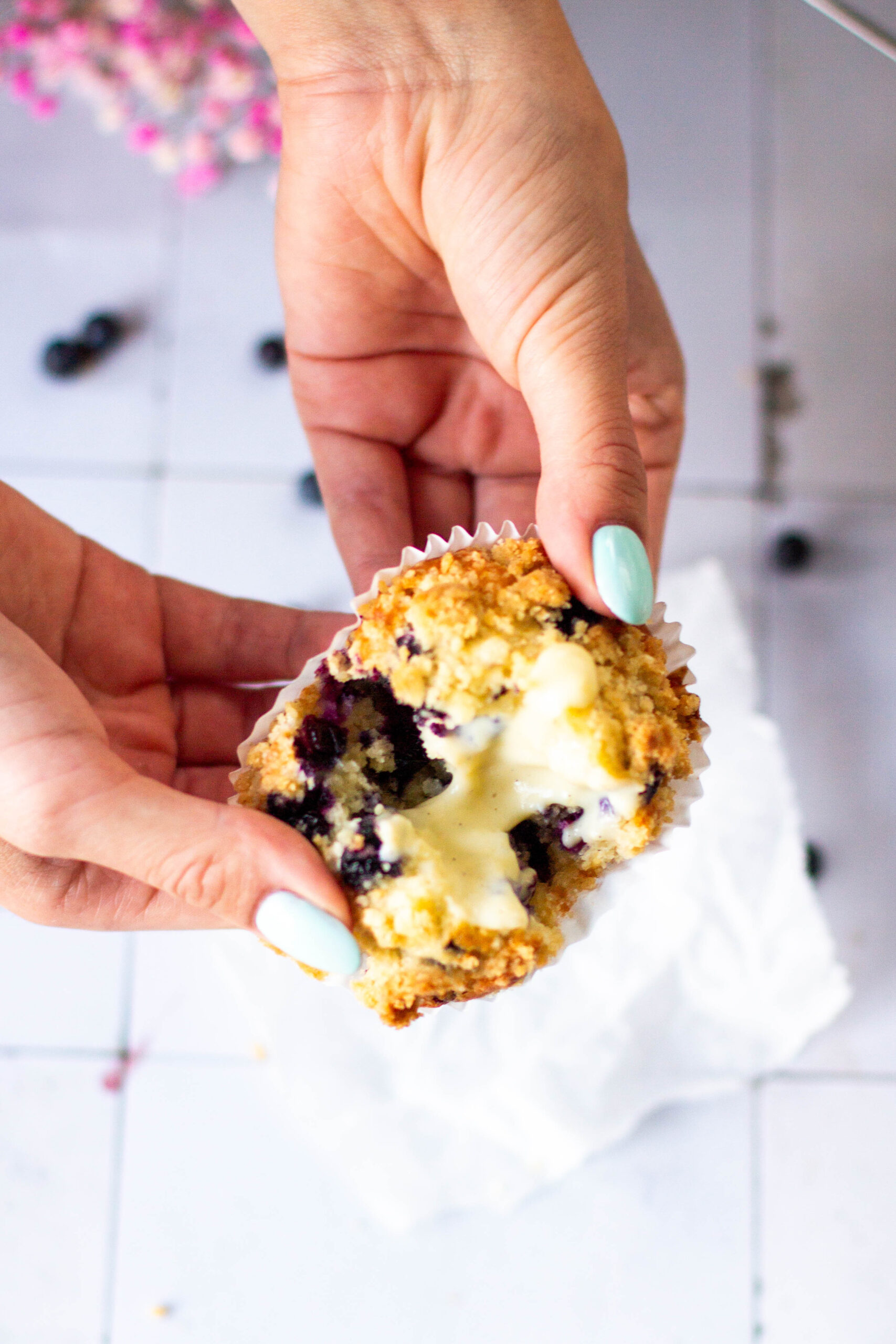 herkulliset vaniljatäytteiset mustikkamuffinssit