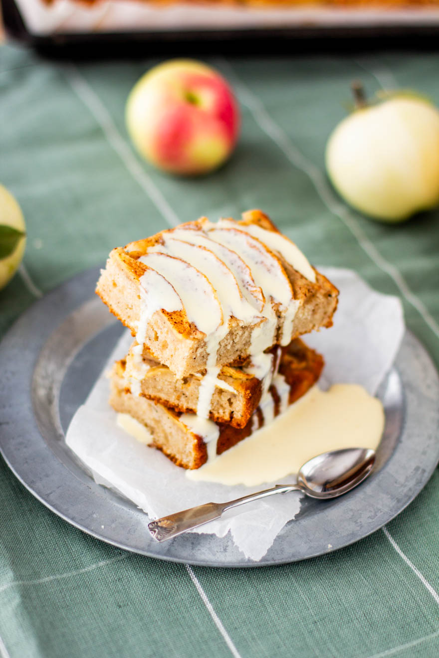 Pellillinen omenapiirakkaa