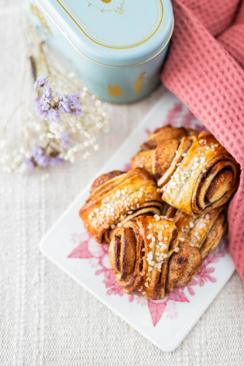Herkulliset pullat pienestä pullataikinasta