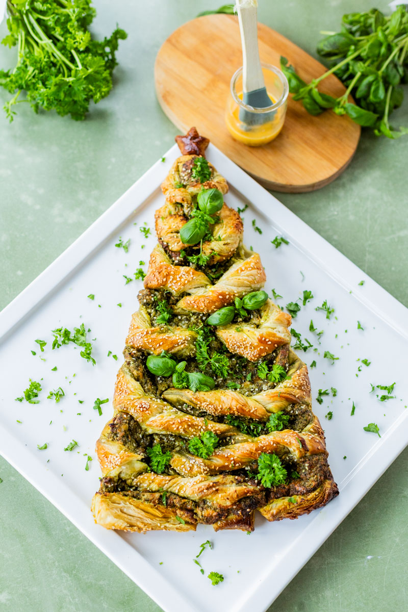 Pinaattipestopiirakka