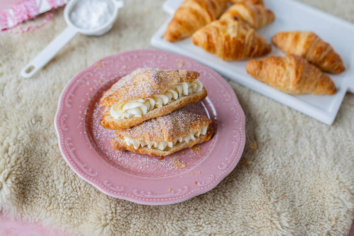 Sitruunatuorejuustotäyte