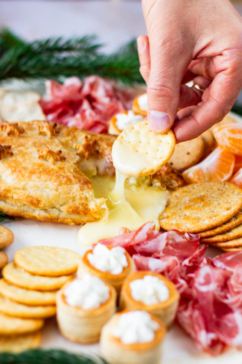 Uunissa paistettu brie